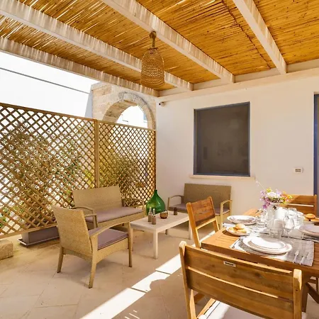 Dimora Feo Aparthotel