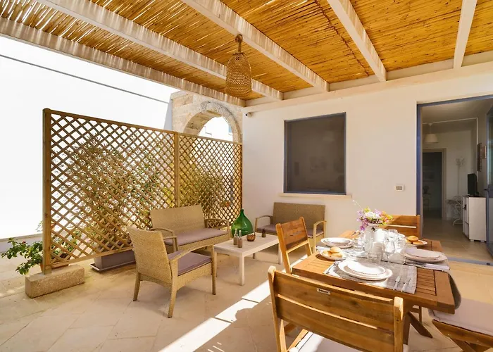 Dimora Feo アパートホテル